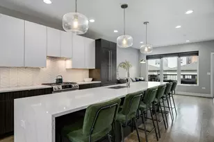 2544 W Warren Blvd, Chicago, IL 60612 - Photo 4