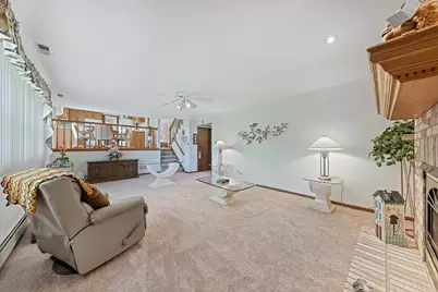 7502 W Lakeside Drive, Frankfort, IL 60423 - Photo 8