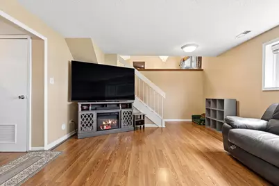 5701 Bedford Court, Hanover Park, IL 60133 - Photo 22