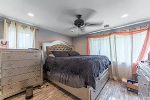5037 Elm Cir Dr, Oak Lawn, IL 60453 - Photo 12
