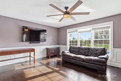 201 Rue Touraine, Deer Park, IL 60010 - Photo 12