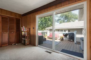 110 N Lincoln St, Coal City, IL 60416 - Photo 8