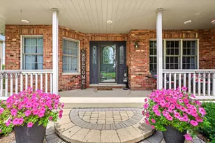 11818 Grove Ct, Mokena, IL 60448 - Photo 2