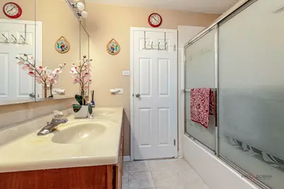 3801 Appian Way #205, Glenview, IL 60025 - Photo 20