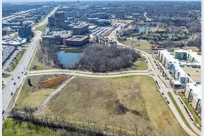 1S625 Oakbrook Lake, Oak Brook, IL 60523 - Photo 6