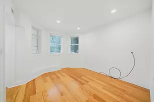 2744 N Bosworth Ave, Chicago, IL 60614 - Photo 12