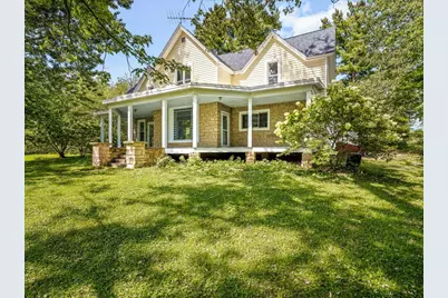 1112 W Saint James Road, Orangeville, IL 61060 - Photo 4