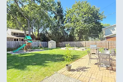 546 S Stuart Lane, Palatine, IL 60067 - Photo 24