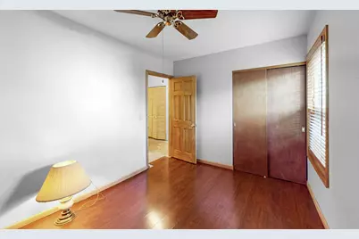 1460 Walden Circle, Aurora, IL 60506 - Photo 10