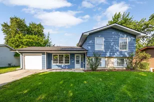 229 N Schmidt Rd, Bolingbrook, IL 60440 - Photo 1