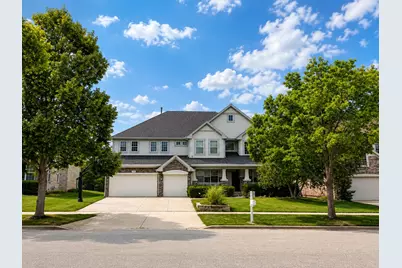 1700 Saint Andrew Drive, Vernon Hills, IL 60061 - Photo 1
