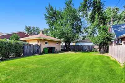 901 Park Plaine Avenue, Park Ridge, IL 60068 - Photo 16