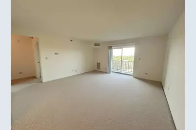 1 Bloomingdale Place #606, Bloomingdale, IL 60108 - Photo 4