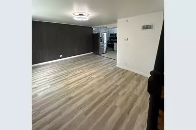 9513 S Merrion Avenue, Chicago, IL 60617 - Photo 6