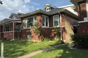 5137 N Menard Ave, Chicago, IL 60630 - Photo 2