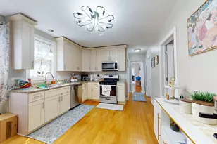 1221 Home Ave, Berwyn, IL 60402 - Photo 8