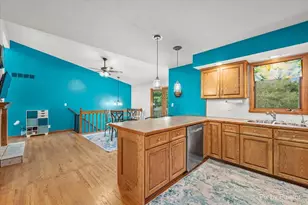 5976 Targee Trail, Roscoe, IL 61073 - Photo 10