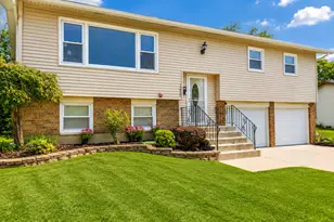 18960 Cedar Ave, Country Club Hills, IL 60478 - Photo 1