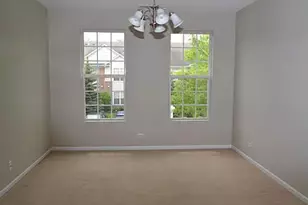 10225 Camden Ln, Bridgeview, IL 60455 - Photo 14