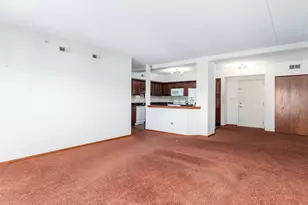 2030 St Regis Dr, Lombard, IL 60148 - Photo 10