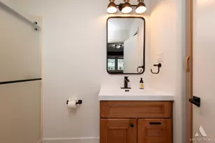 8545 Walnut Ave, Orland Park, IL 60462 - Photo 16