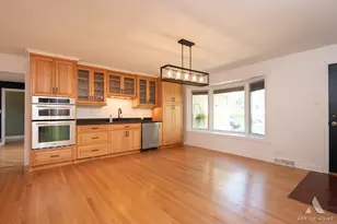 8545 Walnut Ave, Orland Park, IL 60462 - Photo 6