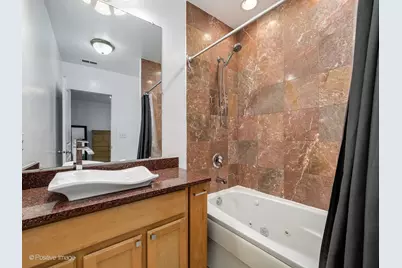 1430 N Maplewood Avenue #201, Chicago, IL 60622 - Photo 14