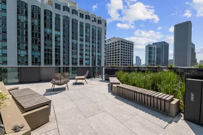 211 N Harbor Drive #3803, Chicago, IL 60601 - Photo 22