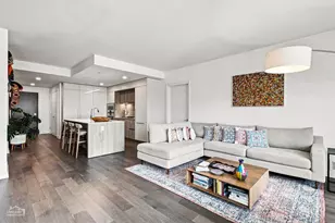 211 N Harbor Dr, Chicago, IL 60601 - Photo 8
