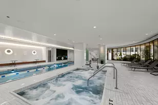 211 N Harbor Dr, Chicago, IL 60601 - Photo 32