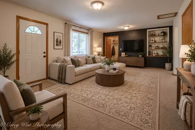 1321 Oakwood Avenue, Dekalb, IL 60115 - Photo 4