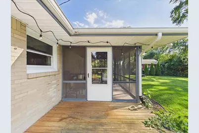 912 Chelsea Avenue, Rockford, IL 61107 - Photo 48