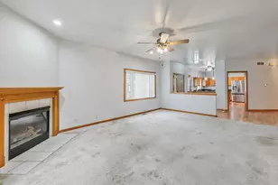 1321 Dancing Bear Ln, Elgin, IL 60120 - Photo 8
