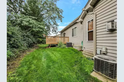 1321 Dancing Bear Lane, Elgin, IL 60120 - Photo 34