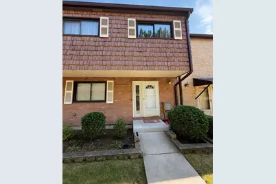 495 Crow Lane #495, Wheeling, IL 60090 - Photo 1