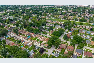 744 Manchester Avenue, Westchester, IL 60154 - Photo 24