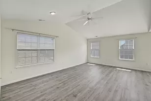 711 Lauterbur Ln, Champaign, IL 61822 - Photo 10