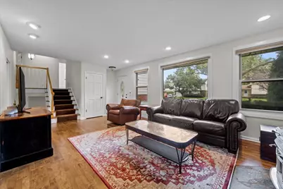 1300 Knollwood Road, Deerfield, IL 60015 - Photo 2