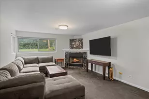 1300 Knollwood Rd, Deerfield, IL 60015 - Photo 14