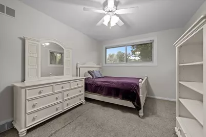 1300 Knollwood Road, Deerfield, IL 60015 - Photo 10