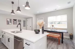 7205 S Ridgeland Ave, Chicago, IL 60649 - Photo 10