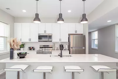 7205 S Ridgeland Avenue, Chicago, IL 60649 - Photo 8