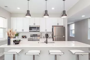7205 S Ridgeland Ave, Chicago, IL 60649 - Photo 8