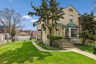 9117 S Justine St, Chicago, IL 60620 - Photo 2