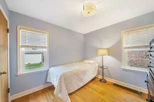 6739 S Kedvale Ave, Chicago, IL 60629 - Photo 12