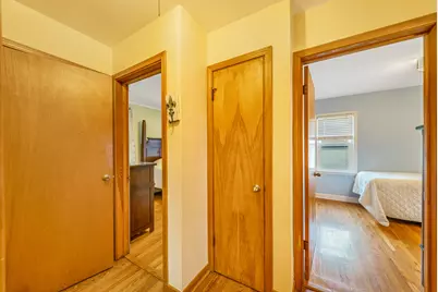 6739 S Kedvale Avenue, Chicago, IL 60629 - Photo 10