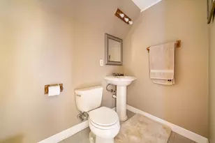 6739 S Kedvale Ave, Chicago, IL 60629 - Photo 18