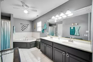 8815 S Talman Ave, Evergreen Park, IL 60805 - Photo 14