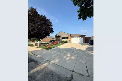 8207 S Kostner Avenue, Chicago, IL 60652 - Photo 2