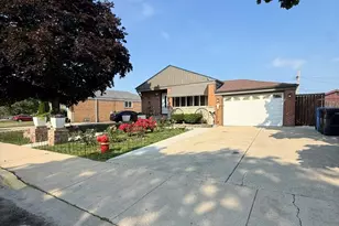 8207 S Kostner Ave, Chicago, IL 60652 - Photo 2